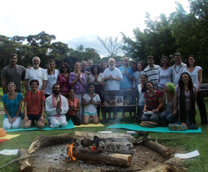 M G Satchidananda deu a terceira Iniciação de 14 a 22 de novembro de 2012 para um grupo de 26 participantes no Brasil. (click image to enlarge)